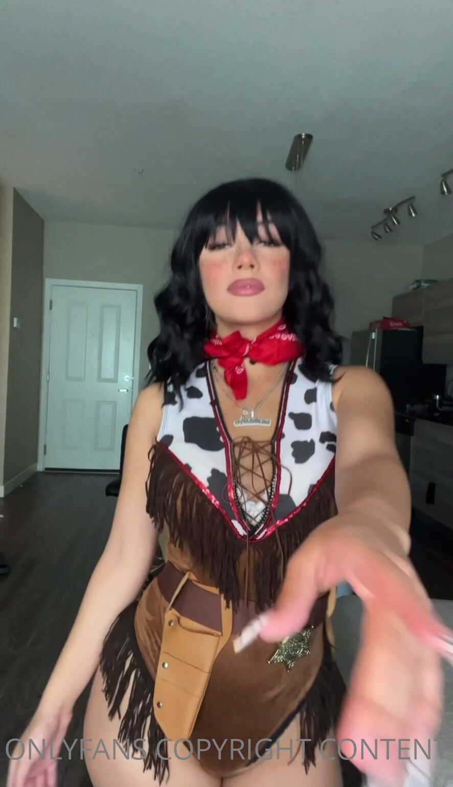 Amariah Morales Ass Tease Cowgirl Cosplay Onlyfans Leak Thothub