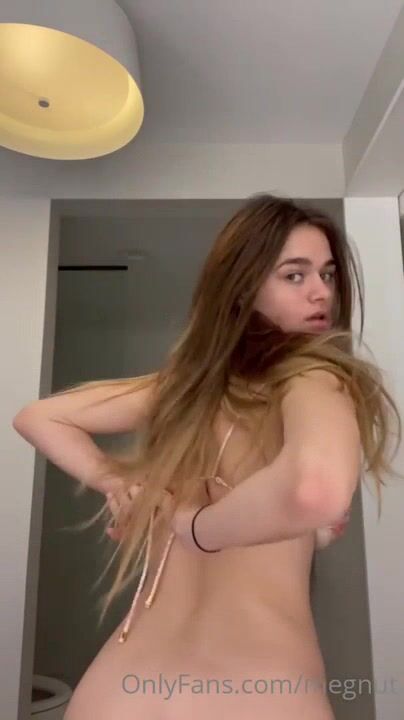 Megnutt Sexy Try On Video