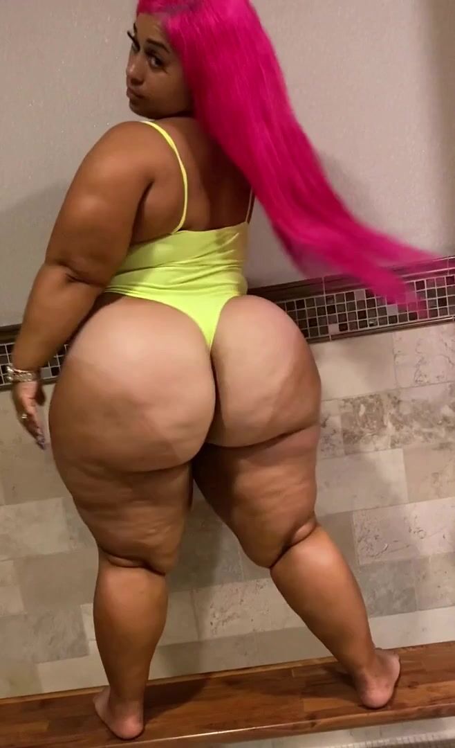 MilfPinkyXXX, Due To Rqst, OF Content, COT DAMN SHE GOT THICKER.